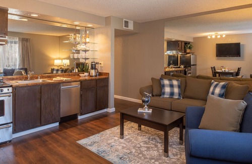 Sparks Resort | Thunderbird Resort 1bedroom