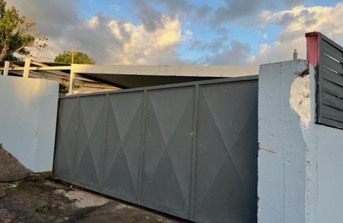 Saint-Joseph Resort | Ti caze