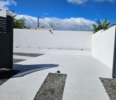 Sainte-Suzanne House | Ti KAZ SAMY & ANY