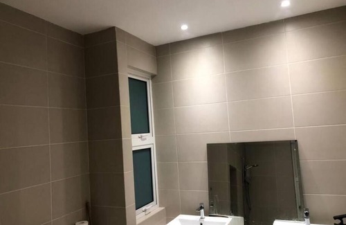 Kajang House | Tiara South, Ecohill Eco Majestic Enjoy Sunsets at Fully Equipped 3-Story House