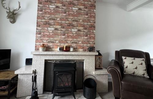 Luss House | Tickety-Boo Luss Loch Lomond