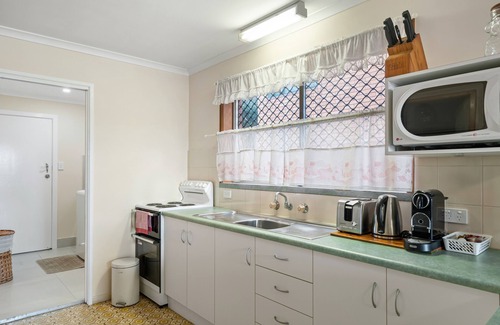Evans Head Apartment | Tides: 1 BR, 1 BA Apartment in Evans Head, Sleeps 4