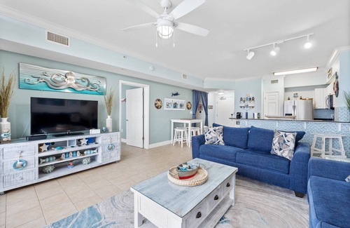 El Centro Beach Condo | Tidewater 1012 - Beachfront, Pools, Indoor Pool, Hot Tub, West End, Free Golf
