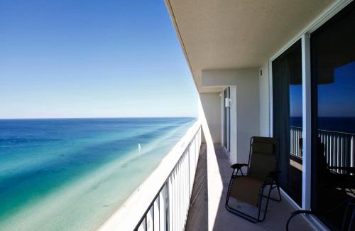 Panama City Beach Apartment | Tidewater Beach Resort by Panhandle Getaways
