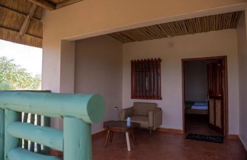 Pakwach Hotel | Tilenga Safari Lodge