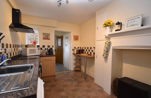Rye Cottage | Tilling View sleeps 4 & parking for 2 cars within minutes of the centre of Rye