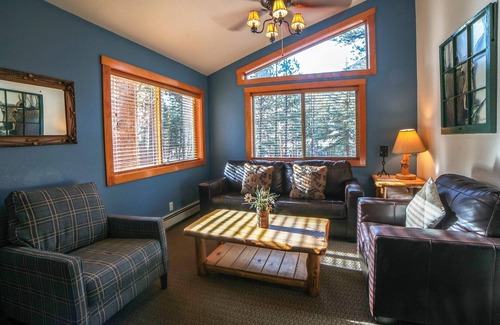 Estes Park Ski Chalet | Timber Creek Chalets: 8 3 Bedroom Chalet