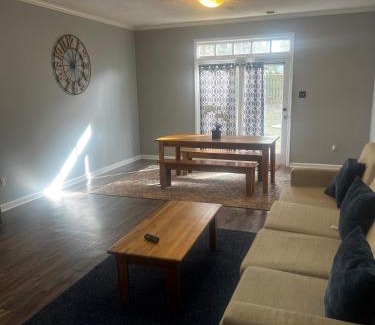Cordova House | Timber Creek Hideaway