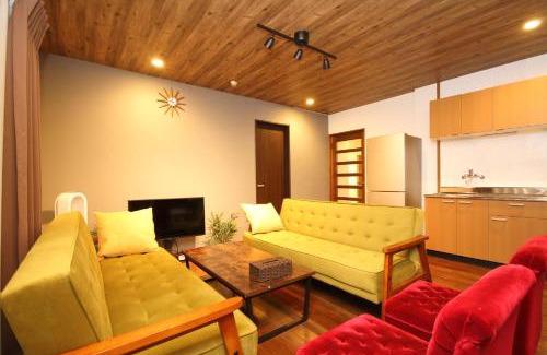 Shuzenji Apartment | Time Traveler 伊豆・修善寺