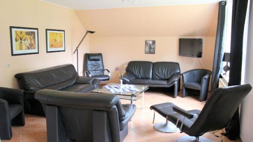 Esens House | Timos Landhuus