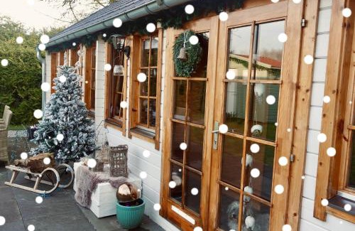 Tzummarum House | Tiny Botanic House