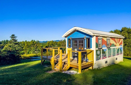 Ashe County Cabin | Tiny, charming mountaintop cottage with large firepit, deck and amazing views
