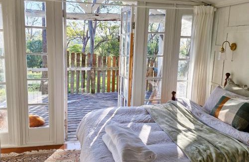 Ocean View House | Tiny home mountain view