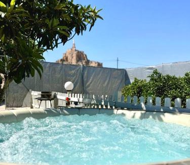Monteagudo House | Tiny house deluxe para escapada con Jacuzzi
