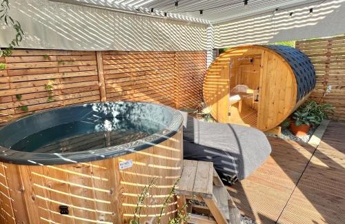 Kirchanschoring Ski Chalet | Tiny House Gänseblümchen