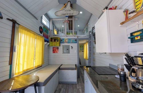 Leadville Apartment | Tiny House Huckleberry - downtown & pet friendly