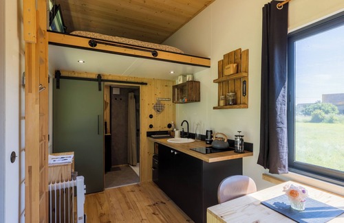 Girolles Cabin | Tiny House Nature in the heart of a goat farm near Montargis - 1h from Paris!