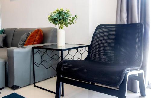 Bang Na Ski Chalet | Tiny House Srinakarin At Sri Bearing Station