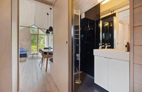 Møre og Romsdal House | Tiny Mountain Cabin II