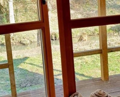 Falaen Ski Chalet | Tiny-river