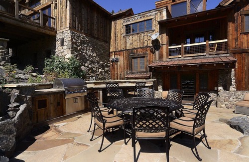 Crested Butte House | Tipple House/7,000 Sq/Ft of Luxury Ski/in Ski-out! Hot Tub/Media Room/Fire Pit!