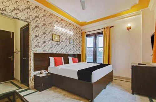 DLF Phase 3 House | Tipsyy Inn 006