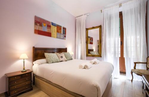 Embajadores Apartment | Tirso de Molina I - 3 dormitorios, 2 baños