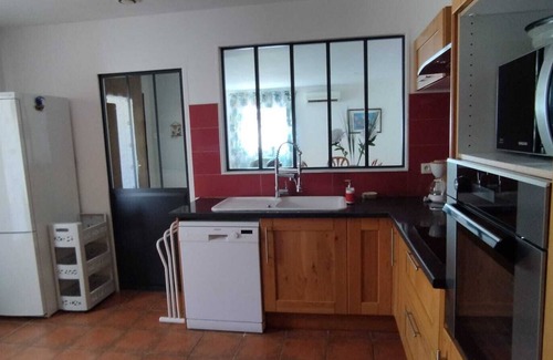 Mauguio Villa | To rent villa with swimming pool for 6 people close to shops and beaches