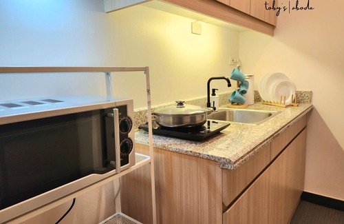 A. Bonifacio Condo | Toby's Abode - 2 BR Condo in Balintawak Quezon City