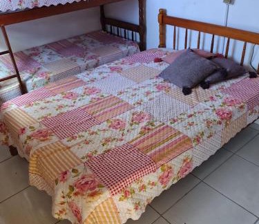 Rio Vermelho Norte House | Toca da Suzara Suíte 1 até 4 pessoas Piscina Rio e Mar num só lugar