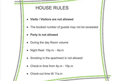 Gerresheim Apartment | Tolstov Apartments - 1 or 3 Room Apartments - 20 Min Messe DUS and Old Town DUS