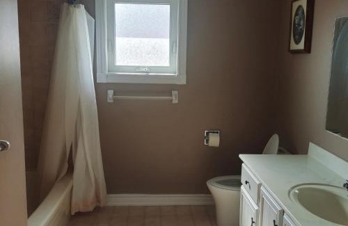 Mississauga House | Tom Oker唐人之家