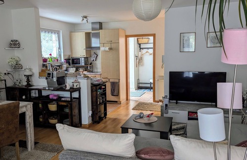 Unterboihingen Apartment | TOM13 - Business or vacation, close to the center and yet in the green