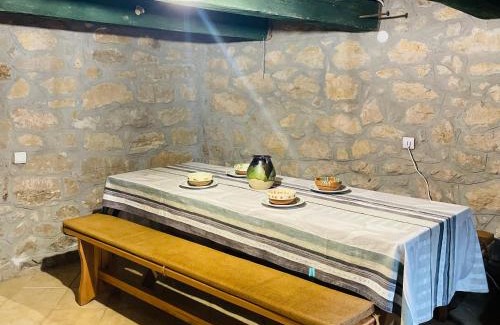 Sincraiu House | Toma Guesthouse