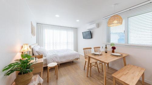 Tongyeong House | Tongyeong Tower Ocean View Pension