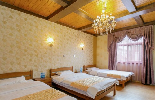 Dali Ancient Town House | Tongyuanju Hostel