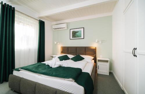 Balatongyorok Apartment | Topáz Apartmanházak