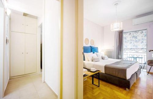 Koukaki Apartment | Top Acropolis Sightseeing 1st FLR Elegant Flat by LODGESPOT