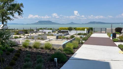 Fonyodliget Apartment | Top Design Apartment