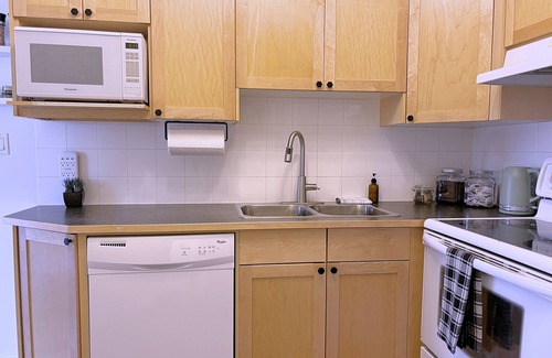 Canmore Condo | 🐐🐻Top Floor | Loft-Style 2 Bedroom Mountain View Retreat🐻🐐
