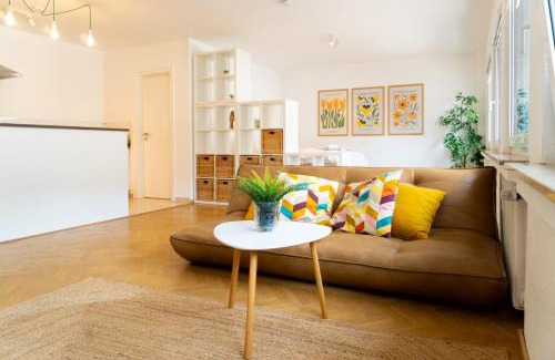 Sudostviertel Apartment | TOP! Gemütliches Studio-Apartment zentral, WLAN, Küche