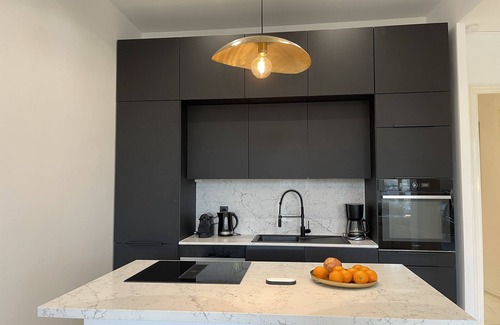 Carre d'Or Apartment | Top location spacious near beach, old town, Massena Square.