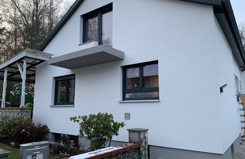 Meersburg Apartment | Top modern, very quiet apartment right by the forest - 5 minutes by bike from Lake Constance