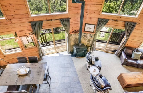 Roslyn Ridge House | TOP VIEW HOME+Game Room-Covered Patio w/ Hot Tub-Fire Pit-Book-n-SAVE NOW!