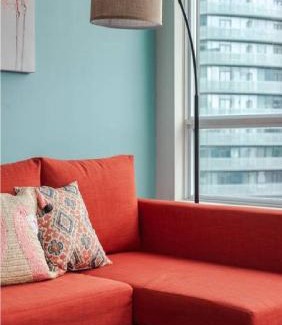 Downtown Toronto House | Toronto Downtown Core Two Bedroom Condo with CN Tower View, Free Parking