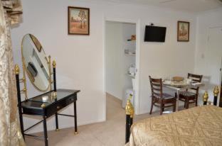 Torquay Bed & Breakfast | Torquay Terrace Bed & Breakfast