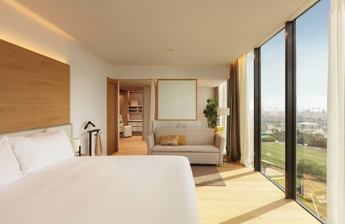 La Maternitat i Sant Ramon Hotel | Torre Melina, a Gran Meliá Hotel