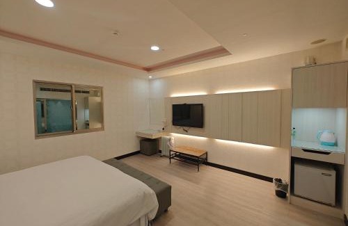 Toufen Hotel | Tou Yuan Motel