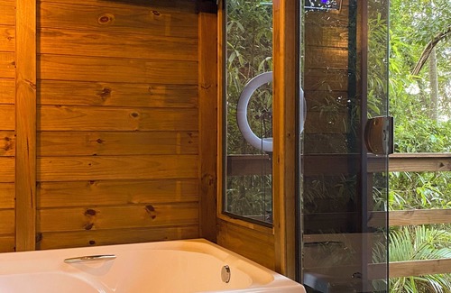 Morro dos Ventura Ski Chalet | Toucans' Home Chalet - A Romantic Chalet in Santo Amaro da Imperatriz