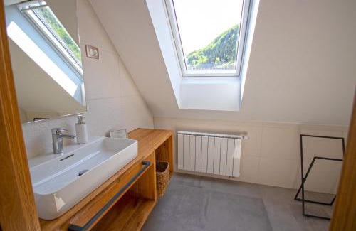 Cerkno House | Tourist Farm Zelinc